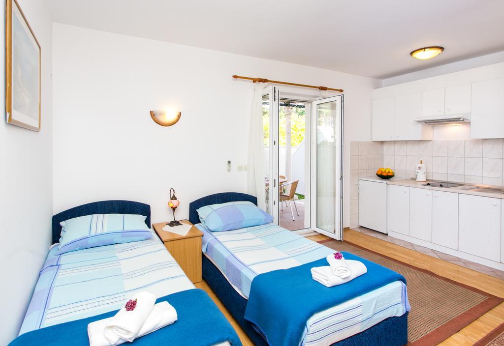 Apartments Miramare & Campara ดูบรอฟนิก ห้อง รูปภาพ